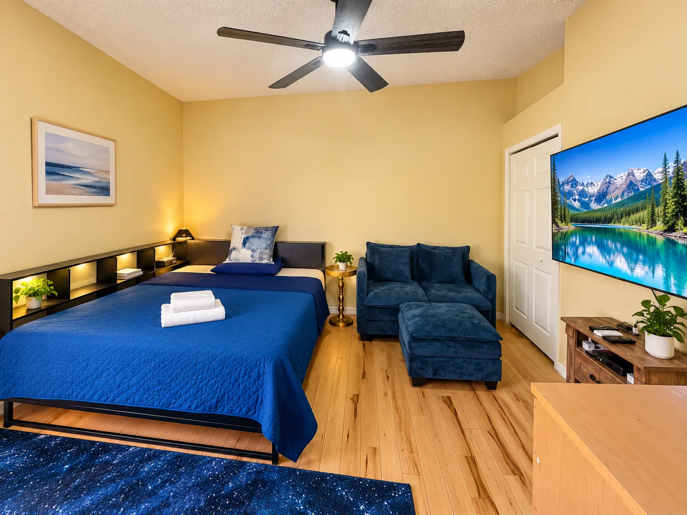 Actual guest bedroom photo for Room 5 at Ease House Orlando